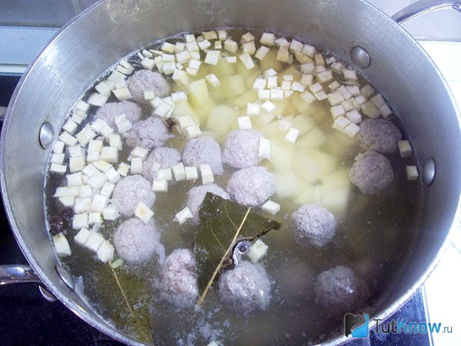 картофельные фрикадельки с грецкими орехами
картофельные фрикадельки с грецкими орехами