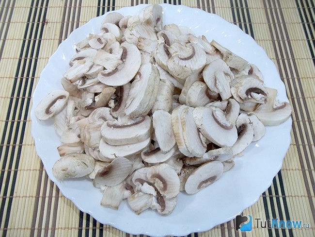 салат из курицы с шампиньонами и ананасом слоями рецепт салат из курицы с шампиньонами и ананасом слоями рецепт