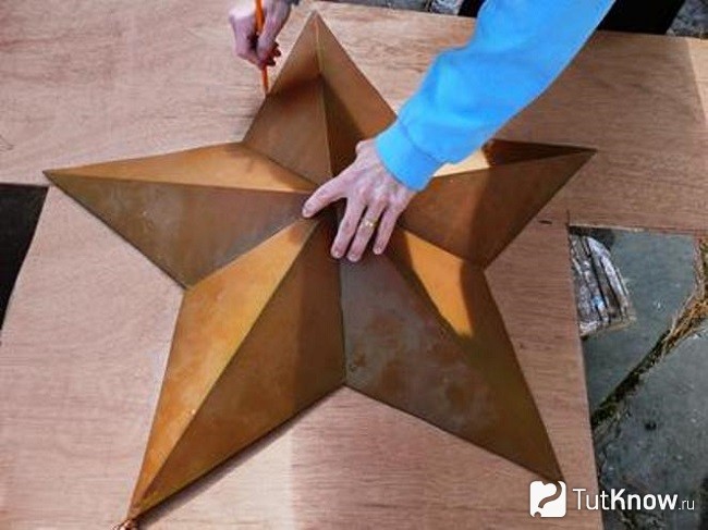 Звезда из фанеры