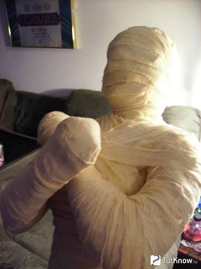 Tape mummy