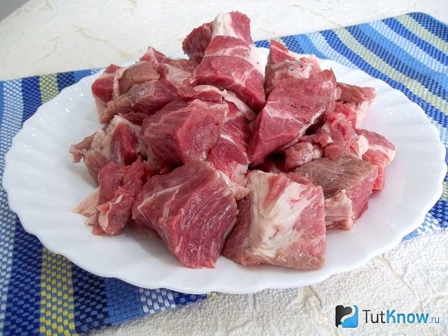 Нарезанное мясо