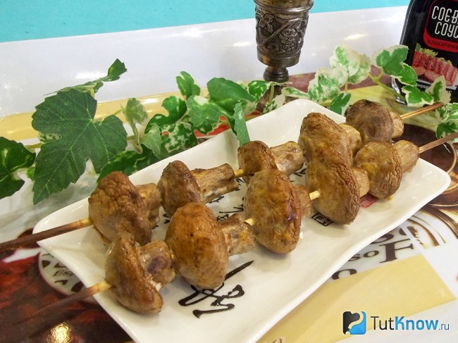 Шашлык из шампиньонов