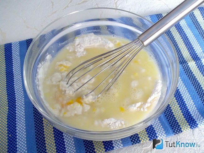 К продуктам налита питьевая вода