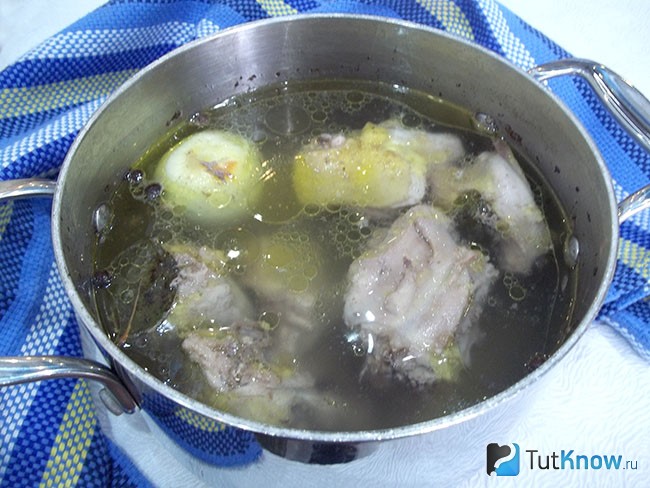 Сварен бульон
