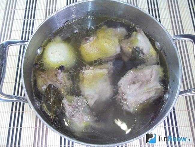 Сварен бульон