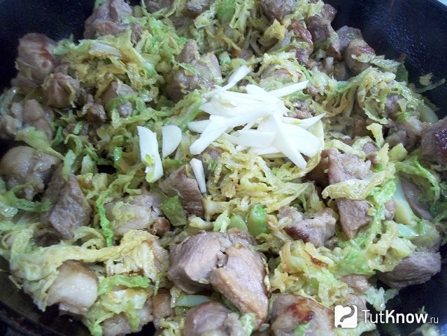 К мясу добавлена капутса