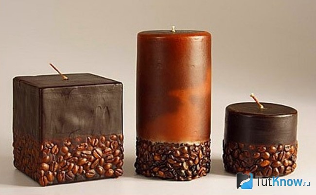 Свечи, украшенные кофейными зернами