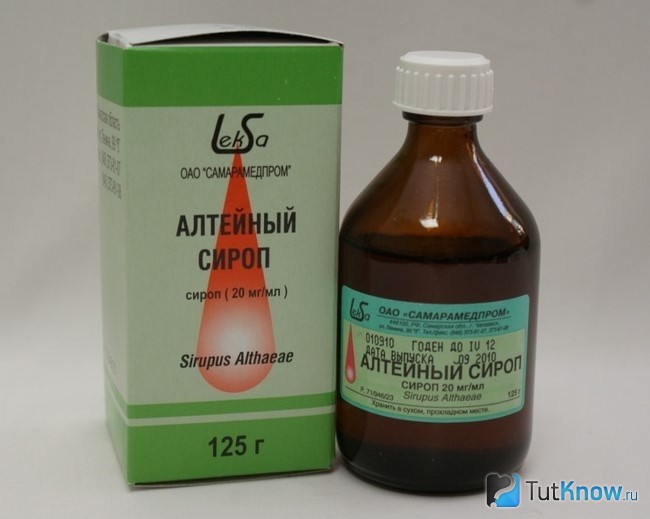 Алтейный сироп в бутылочке