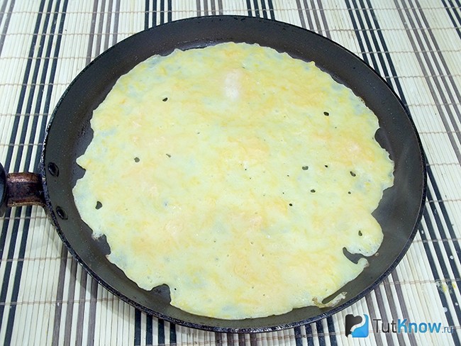 Печется блинчик