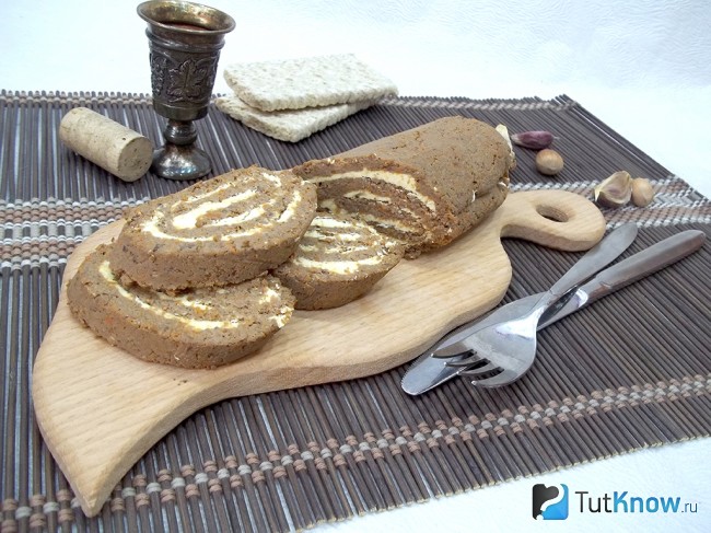 Готовый праздничный паштет с коньяком