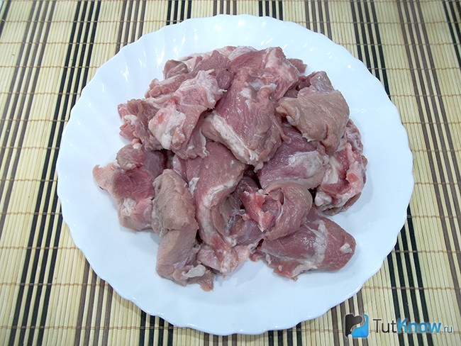 Мясо нарезано