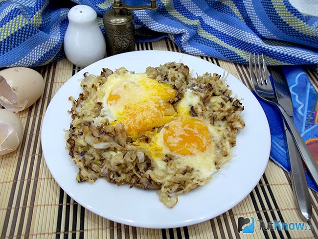 Готовая яичница