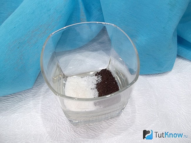 Кофе соединено с сахаром