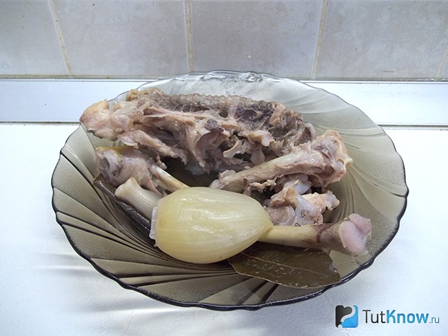 Сварен бульон