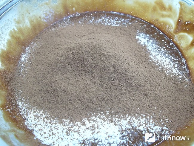 В тесто добавлено какао