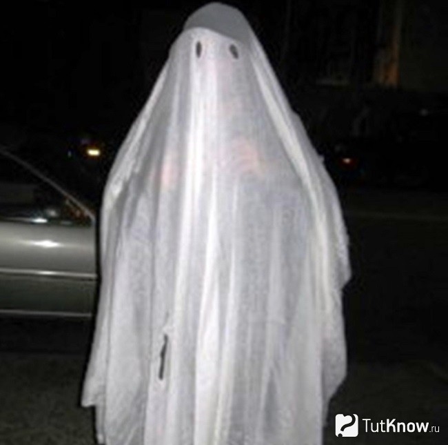 Костюм привидения на хэллоуин