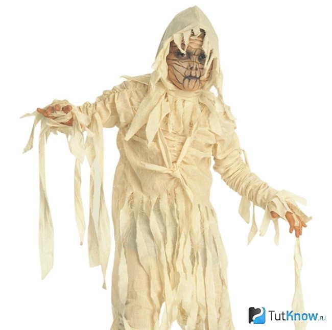 Ещё один вариант костюма мумии на хэллоуин