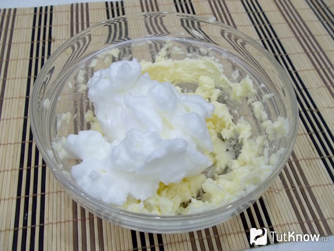 Белки добавлены в масляную массу