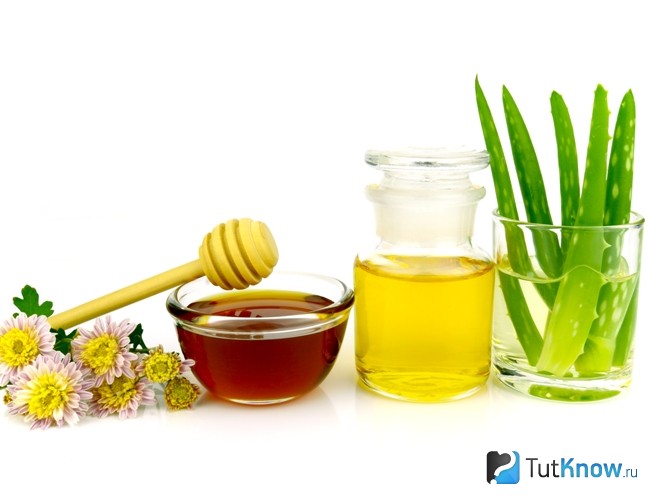 Растительное масло и мед для маски