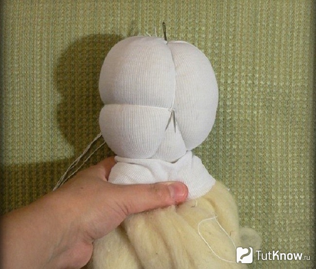 Как вшить вальдорфской кукле волосы из