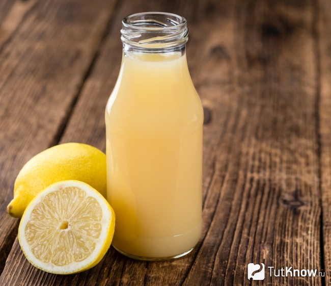 Сок из плодов лимона