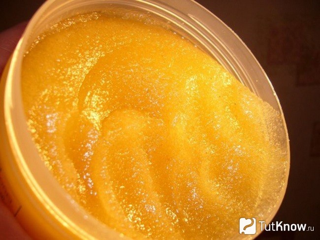Рецепт скраба из сахара мёда и глины