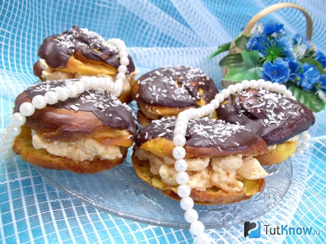 Как украсить эклеры