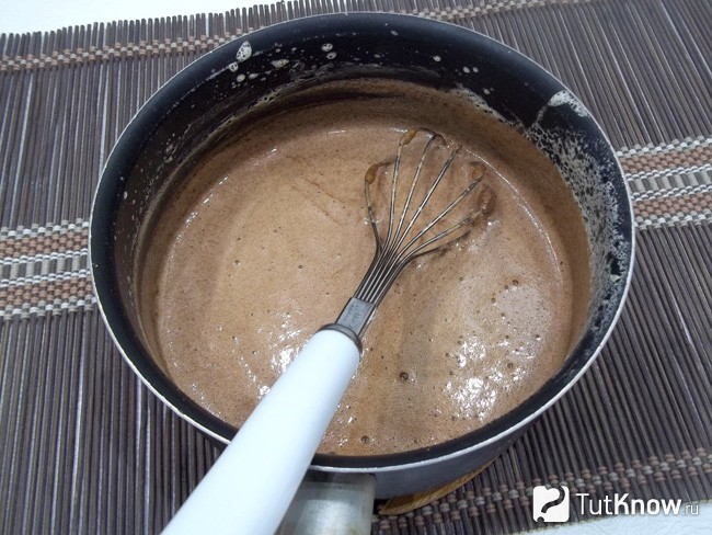 Яйца с маслом прогреты