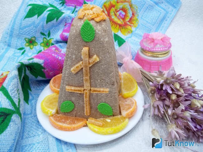 Готовая заварная творожная шоколадная пасха с курагой