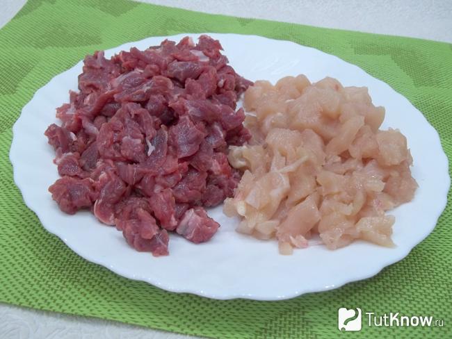 Мясо нарезано