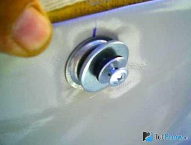 Крепление тента к основе бассейна