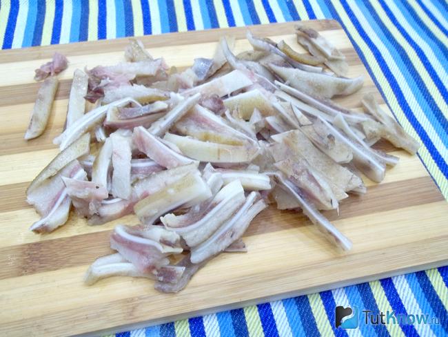 Ушки нарезаны