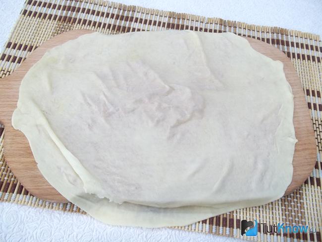 Тесто раскатано