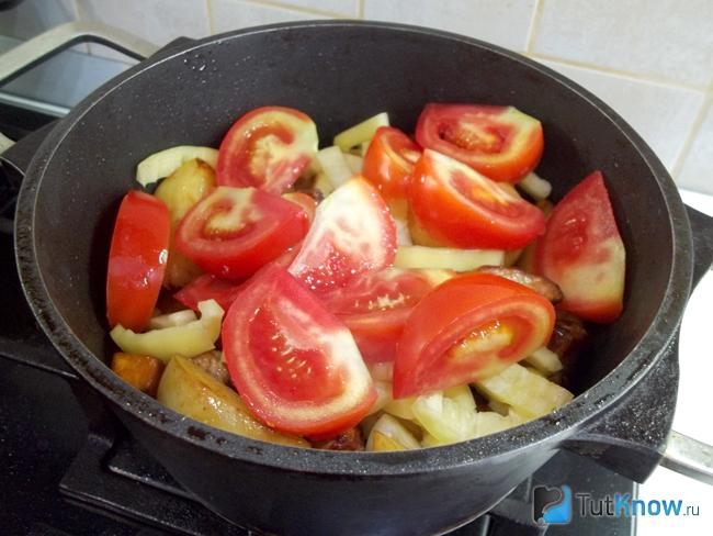 К продуктам добавлены помидоры