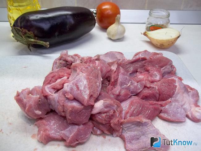Мясо нарезано