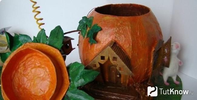 Шкатулка из тыквы со снятым верхом