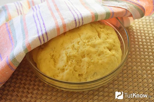 Тесто для выпекания булочек с кунжутом