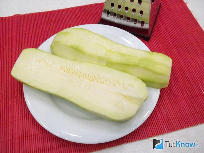 Кабачки очищены