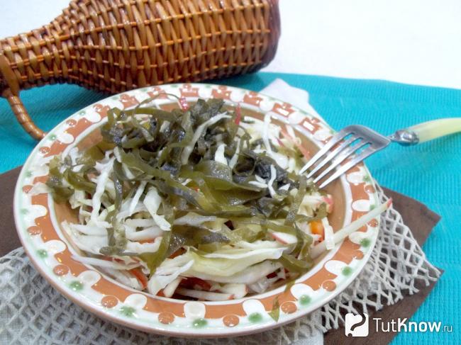 салат из белокочанной и морской капусты салат из белокочанной и морской капусты