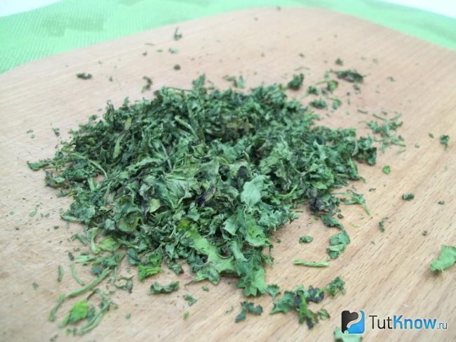 Готовая сушеная кинза