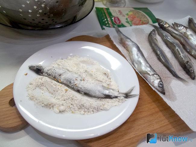 Мойва панирована в муке