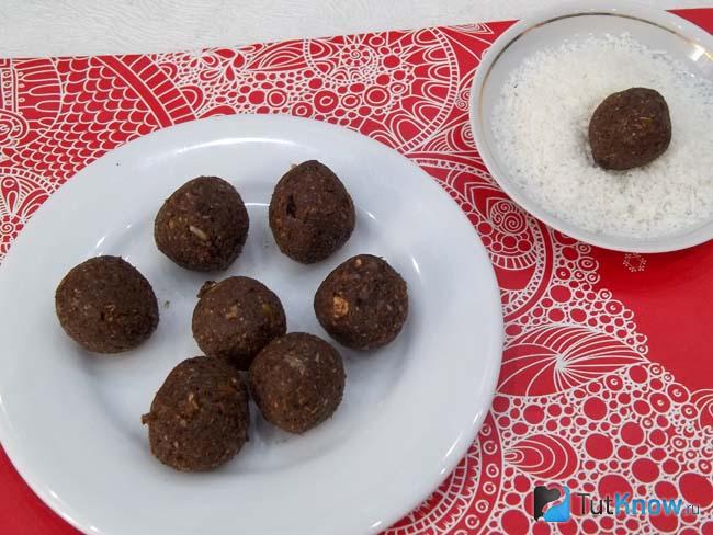 Сформированы круглые конфетки