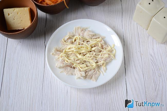 Майонезная сетка на курином филе