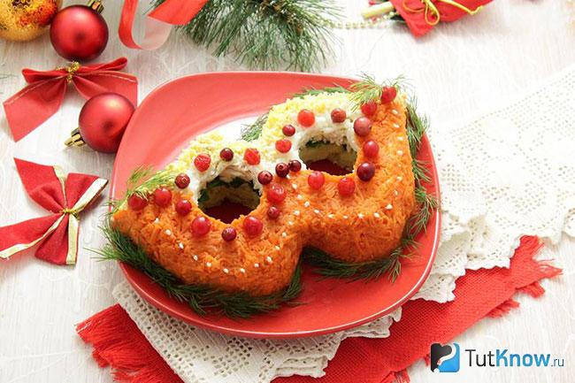 Салат Новогодняя маска