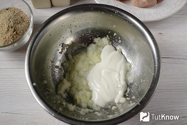 Луковая кашица со сметаной