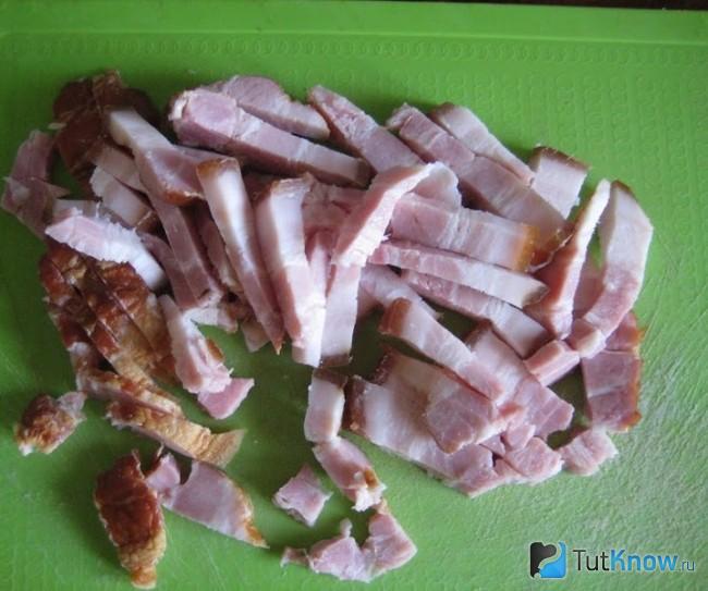 Нарезанный бекон
