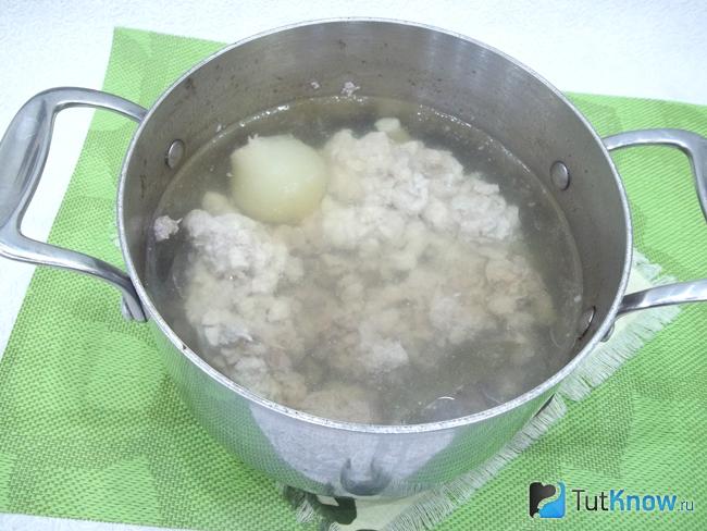 бульон варится
