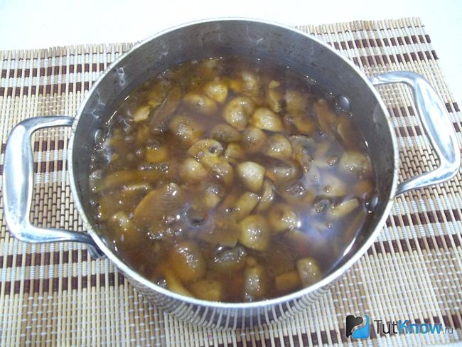 Суп варится