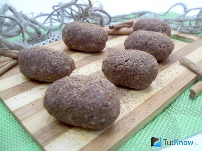 Готовое пирожное Картошка из булочек