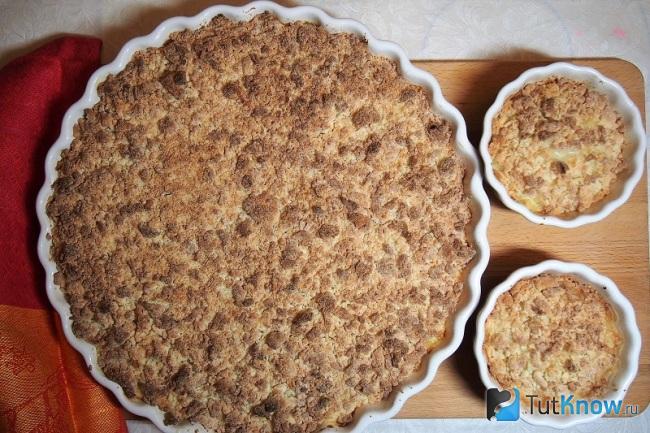 Насыпной творожный пирог и пирожные